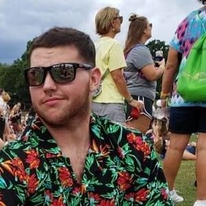 Meet your Posher, Dylan